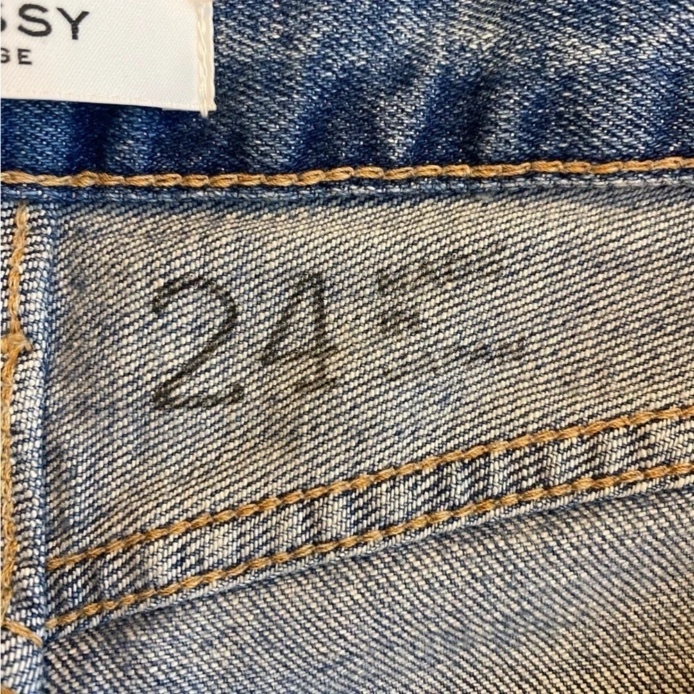 NWT Moussy Glendele Ripped Hem Vintage Distressed Jeans - Picture 6 of 10